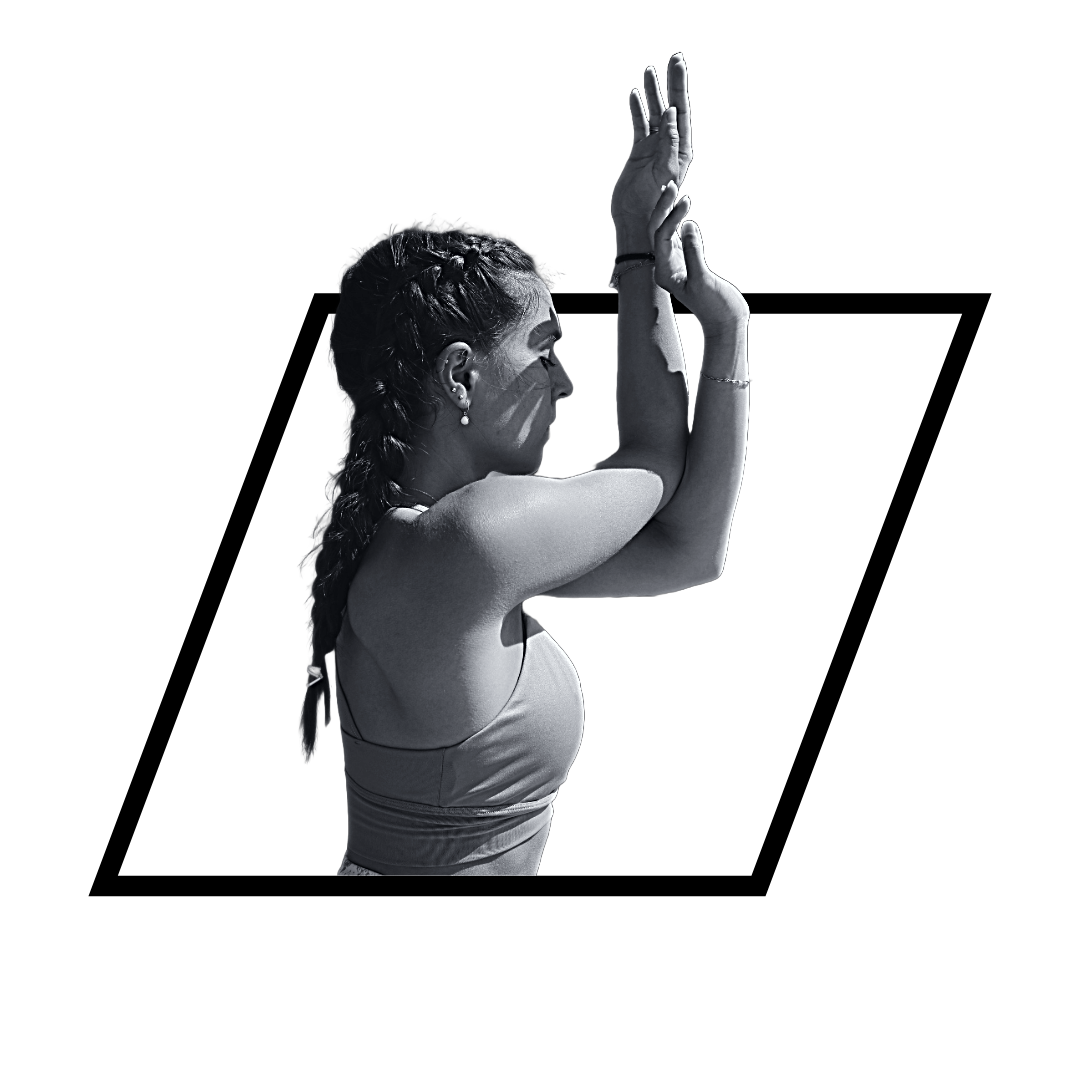 Studio EtinCel école de danse six fours Professeurs Yoga Studio EtinCel école de danse six fours Professeurs Yoga
